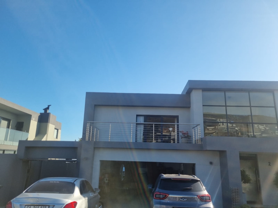 3 Bedroom Property for Sale in Baronetcy Estate Western Cape